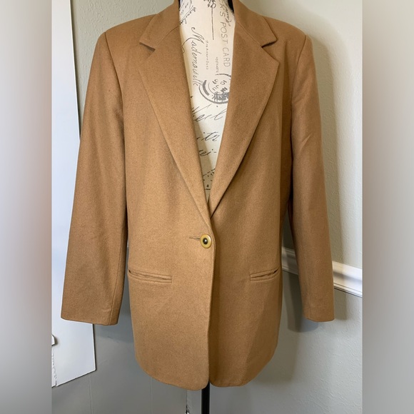 Sag Harbor Jackets & Blazers - Camel Wool Blazer Womens size 14